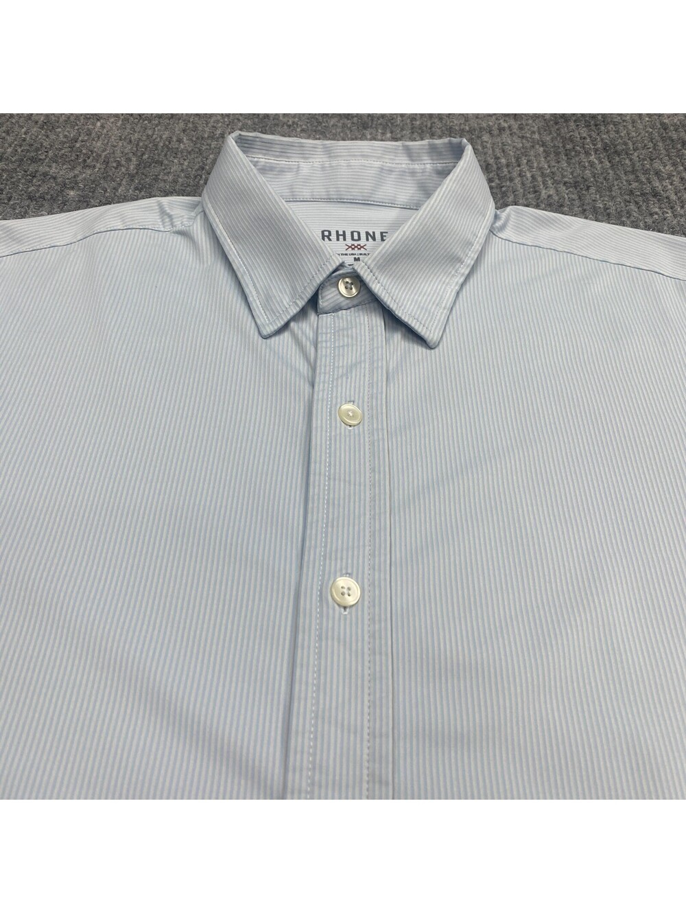Rhone Button Up Shirt Mens Medium Blue Pinstripe Performance Stretch Long Sleeve